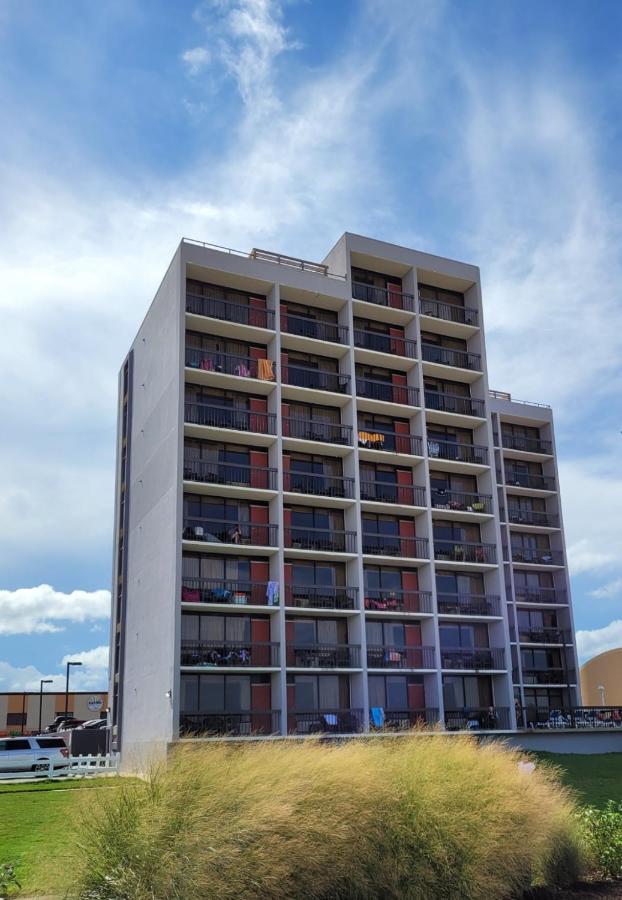 The Breakers Resort Inn Virginia Beach Exterior photo